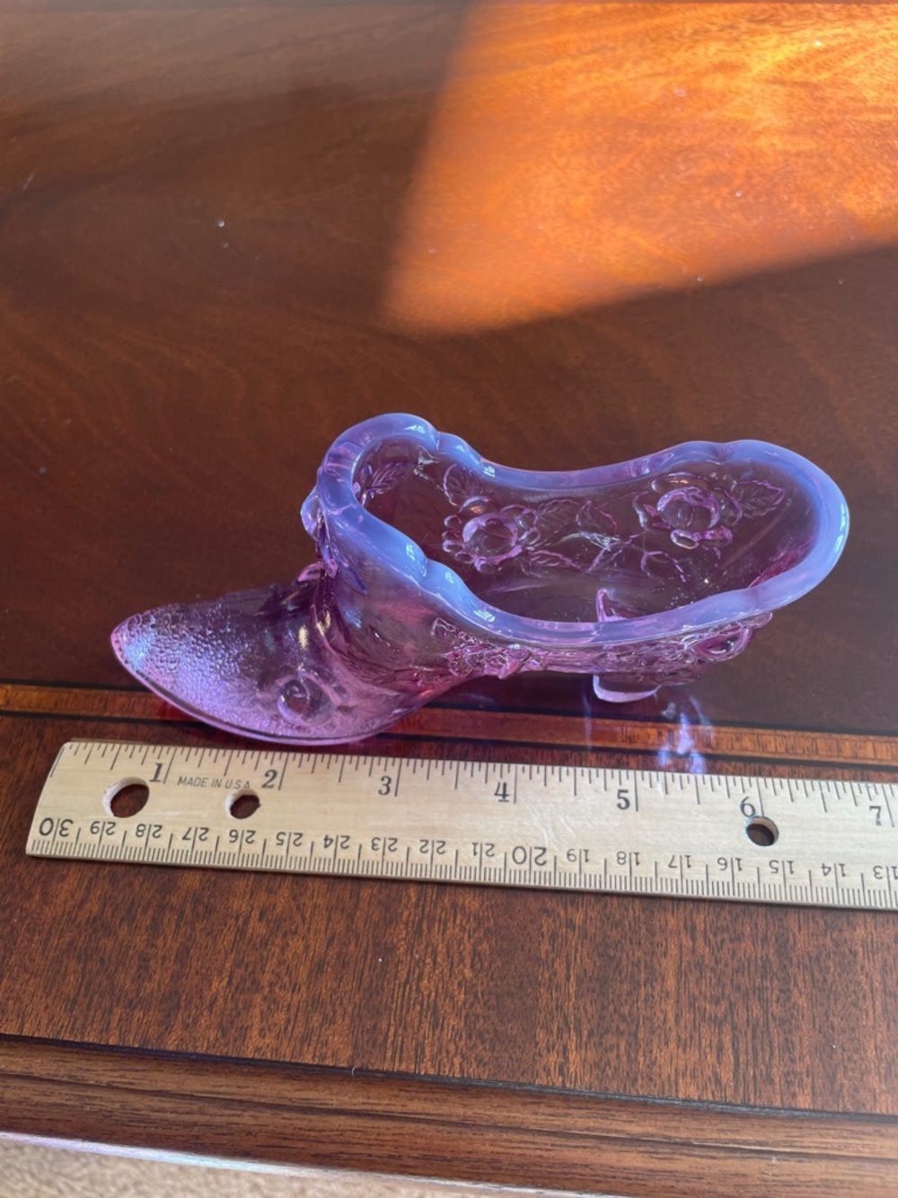 FENTON Rose Magnolia opalescent cabbage, and rose slipper - Picture 6 of 9